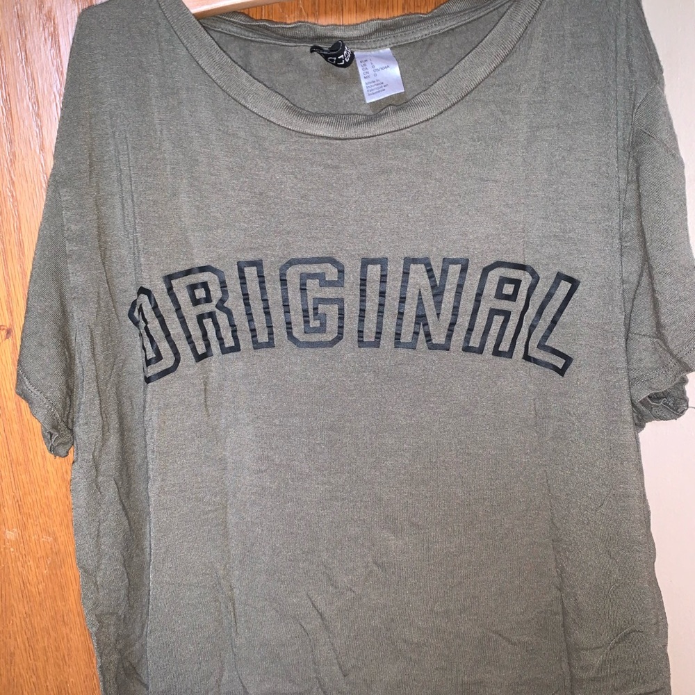 Super cute olive green “original” shirt